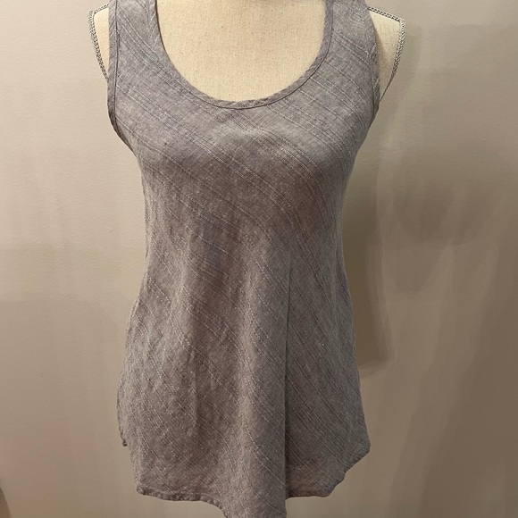Flax Linen Top - Picture 1 of 6